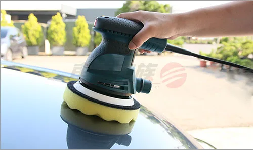 汽車打蠟時，用波浪的海綿，孔洞易散熱