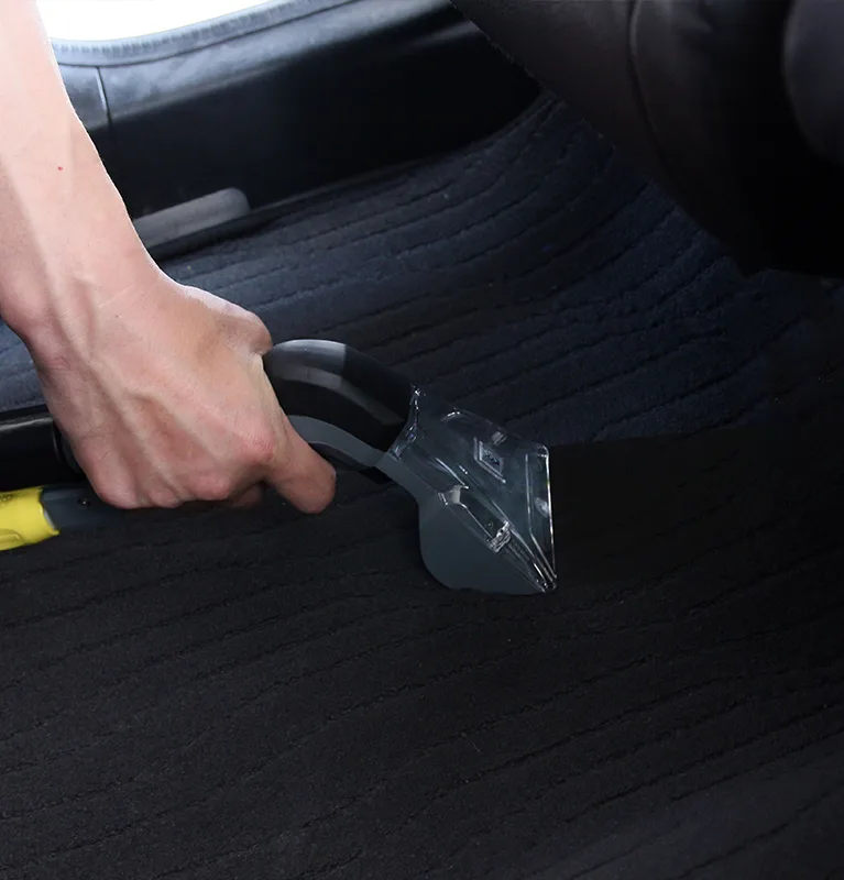 噴抽式清洗機-清洗絨毛車墊